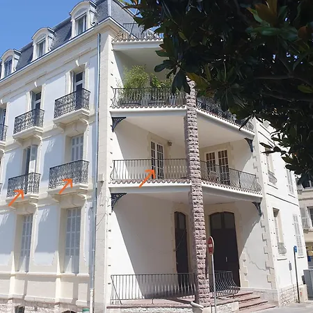 Lejlighed Beautiful And Bright 1st Floor Flat With Large Terrace - Center Biarritz